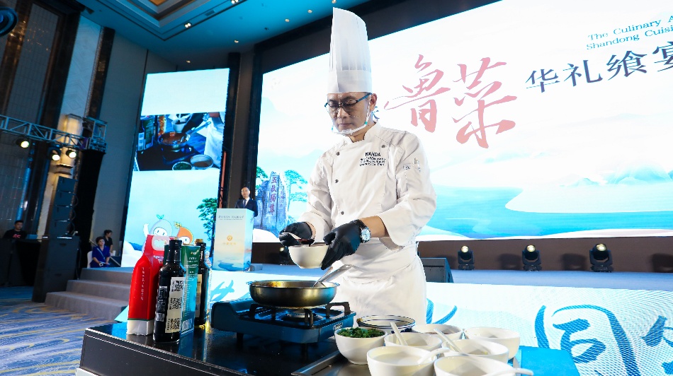 兰州站盛大启幕鲁甘饮食文化交融新葡京“寻