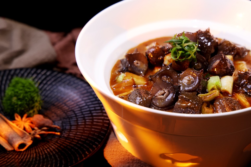 兰州站盛大启幕鲁甘饮食文化交融新葡京“寻味鲁菜·华礼飨宴”(图2)