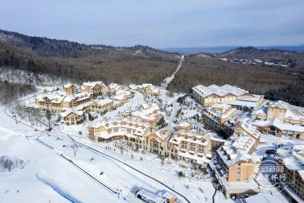 吉林北纬43°藏着世界级粉雪新葡京网上赌场不用飞国外！(图4)