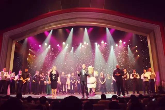 遇姐妹们的旅行也很精彩！新葡京博彩邮轮上