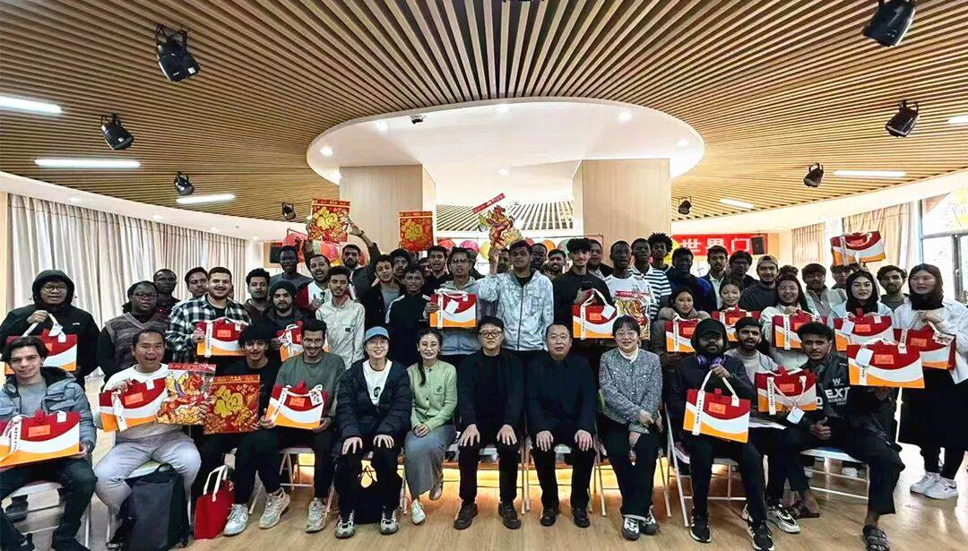 云南暖心守护高校留校师生澳门新葡京年味满校园！(图16)